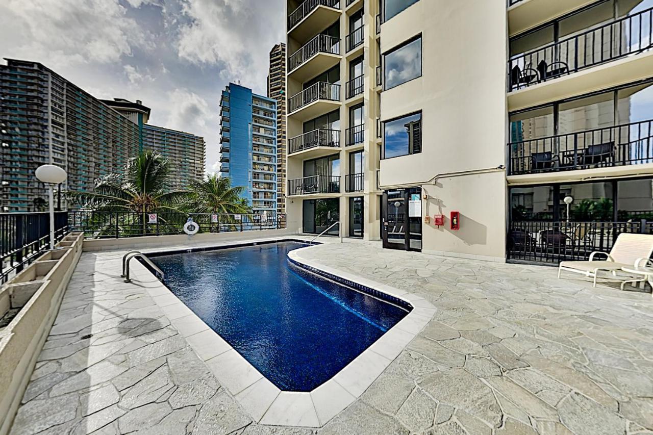 Appartement Aqua Palms Waikiki Ocean View Lanai Parking Included à Honolulu Extérieur photo